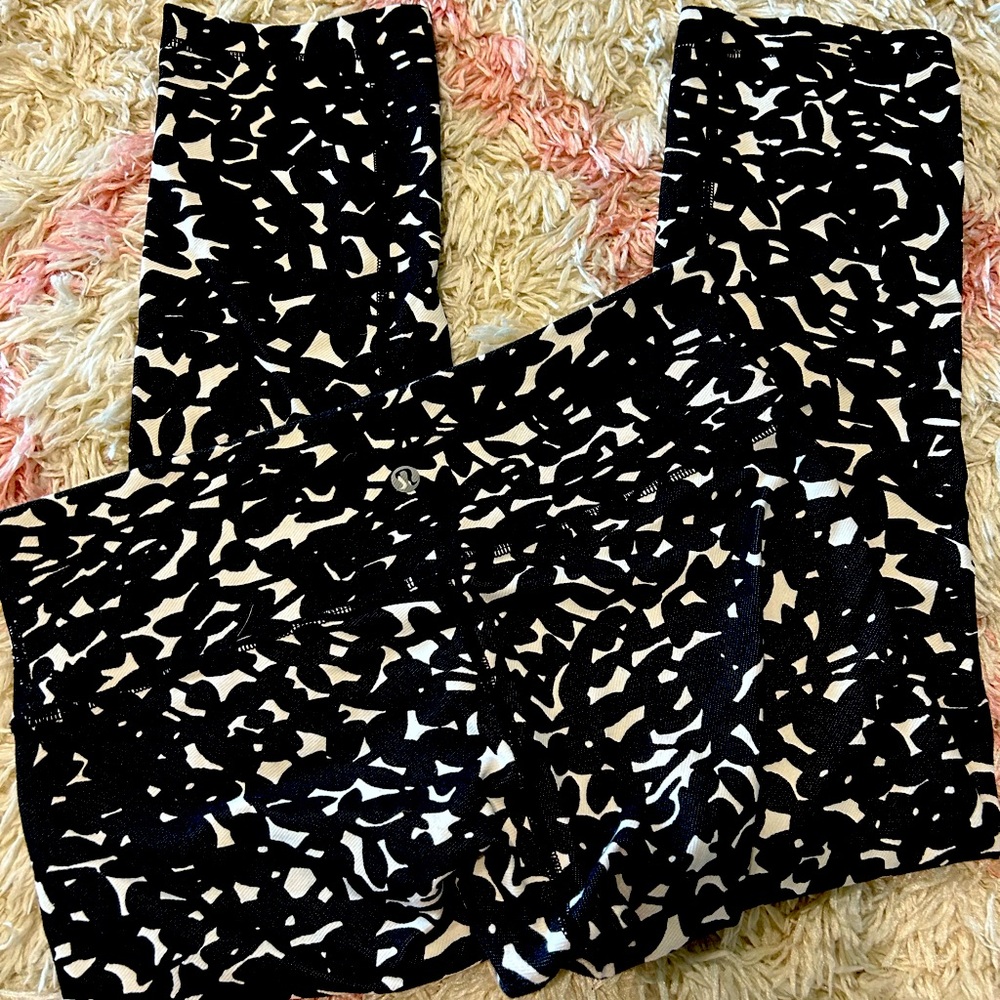 Lululemon Crops 🌟